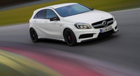 Mercedes-Benz-A45_AMG_2014_800x600_wallpaper_06