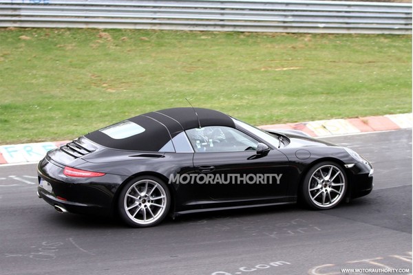 2014-porsche-911-targa-spy-shots_100426880_l