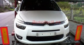 Citroen-C4-Grand-Picasso-1[3]