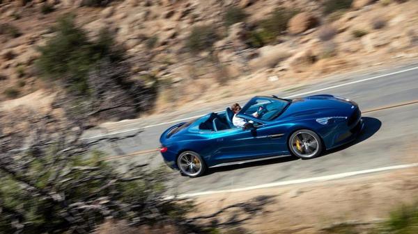 413306_9248_big_2013-aston-martin-vanquish-volante-00