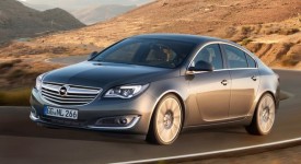 Opel-Insignia_2014_800x600_wallpaper_01