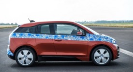 2014-BMW-i3-10[2]