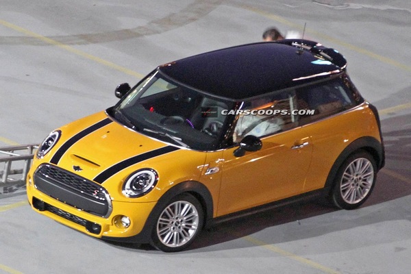 2014-Mini-Cooper-S-2Carscoops[3]