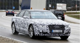 2015-audi-a8-facelift-spy-shots_100424967_l