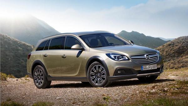 414163_6510_big_2013-Opel-Insignia-Country-Tourer -31