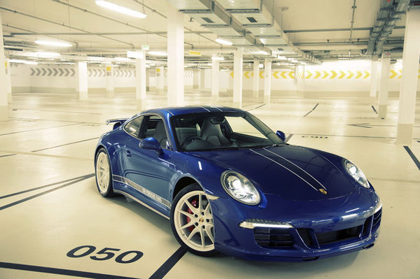 porsche-911-carrera-4s-5m-porsche-fans_2