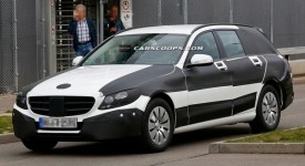 Nuova Mercedes Classe C Wagon prime foto spia