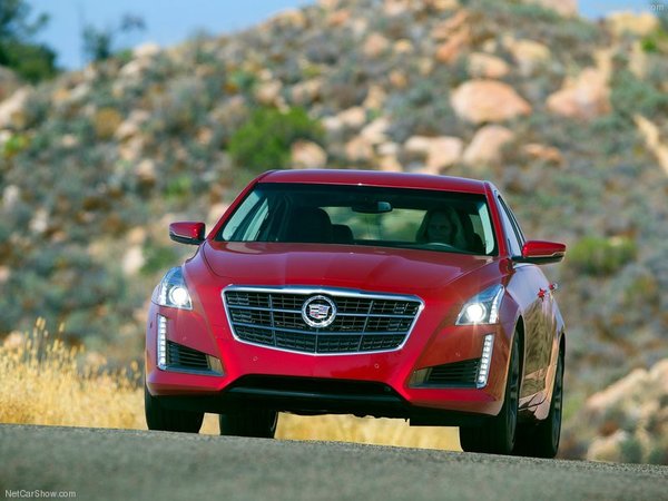 Cadillac-CTS_2014_800x600_wallpaper_12