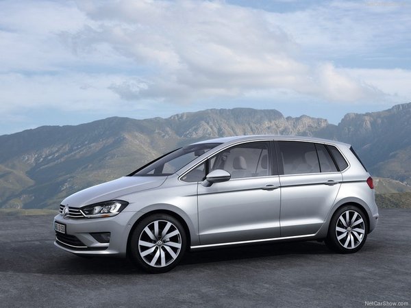 Volkswagen-Golf_Sportsvan_Concept_2013_800x600_wallpaper_02