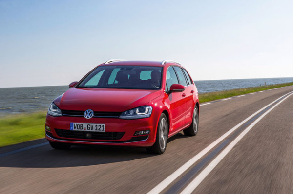 nuova-volkswagen-golf-variant-le-foto_269095