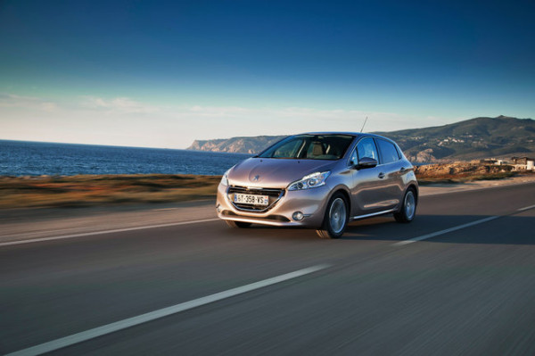 peugeot-208_224697