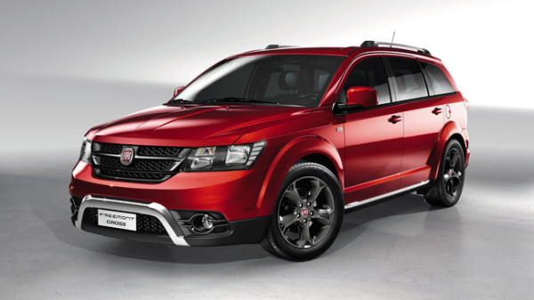 fiat-freemont-cross_1