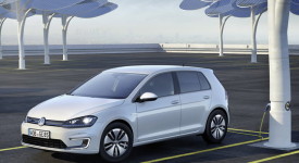 Volkswagen e-Golf prezzo da 34.900 euro in Germania
