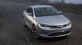 Chrysler-200-2015_horizontal_lancio_sezione_grande_doppio (5)