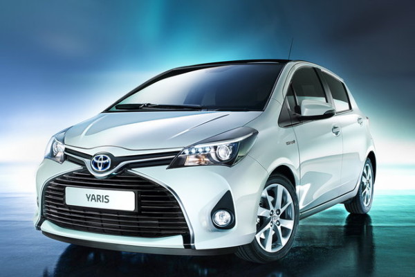 toyota-yaris-restyling-hybrid