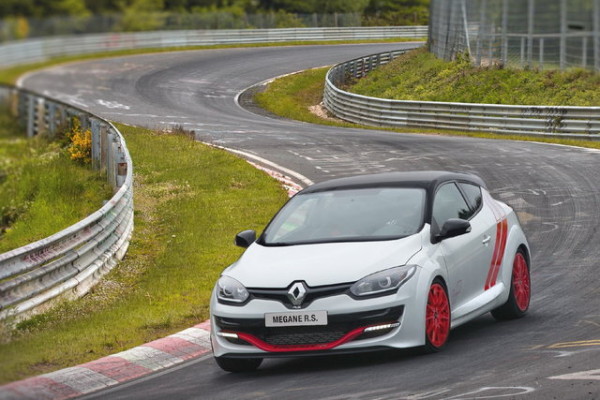 renault-megane-rs-record-nurburgring_25