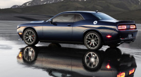 Dodge Challenger SRT Hellcat: la muscle car più potente al mondo