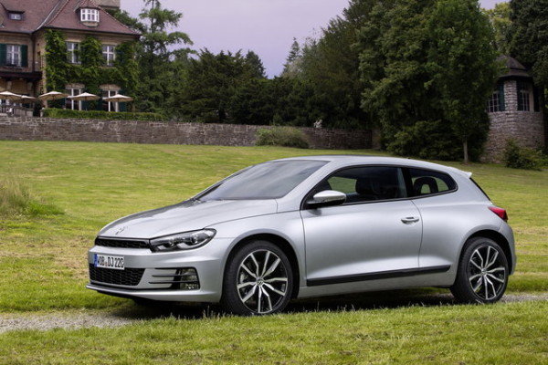 volkswagen-scirocco-2014_15