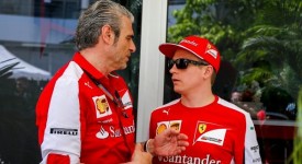 ferrari-arrivabene-bacchetta-raikkonen-e-si-coccola-vettel-001