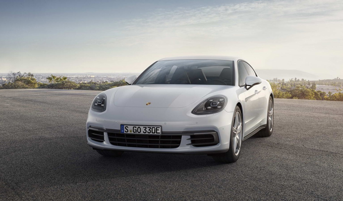 Porsche Panamera E-Hybrid