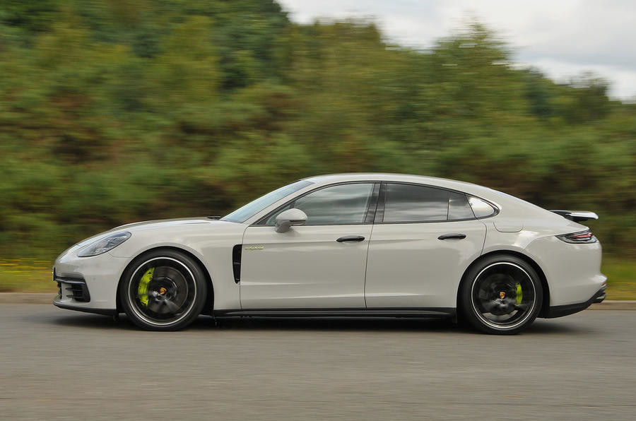 Porsche Panamera 4 E-Hybrid